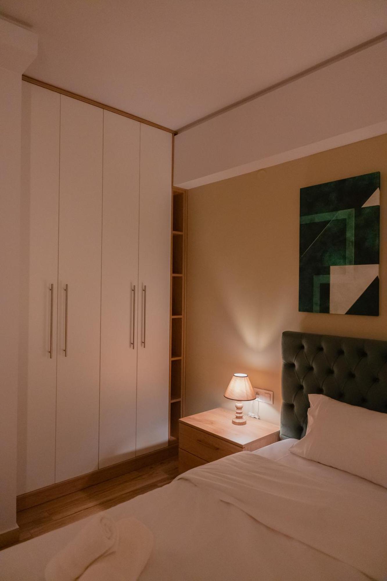 Ethra Suite 1 沃洛斯 外观 照片